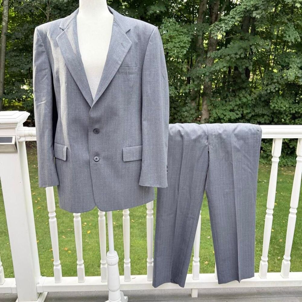 Dior Men's Grey and Blue Suit